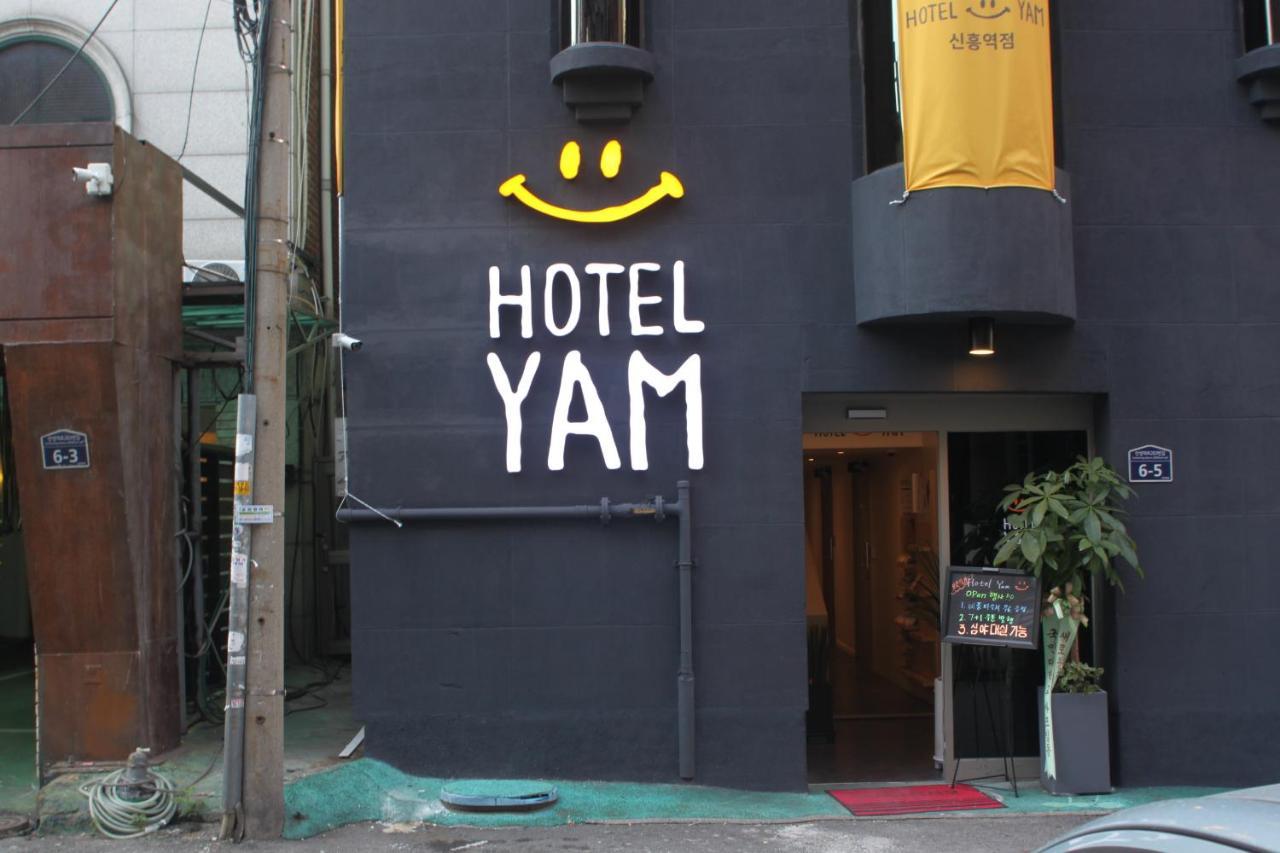 Hotel Yam Sinheung Station Seongnam Exterior foto